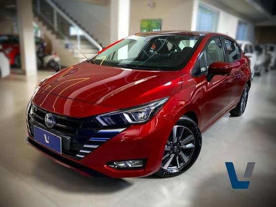 NISSAN VERSA 1.6 16V FLEX ADVANCE XTRONIC NISSAN VERSA 1.6 16V FLEX ADVANCE XTRONIC